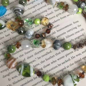 NWOT Long beaded necklace
